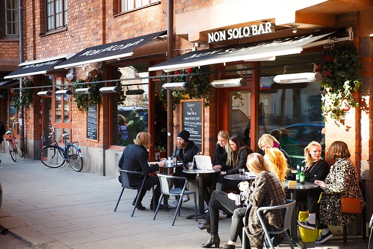 Hip cafés at rorstrandsgatan with this tour